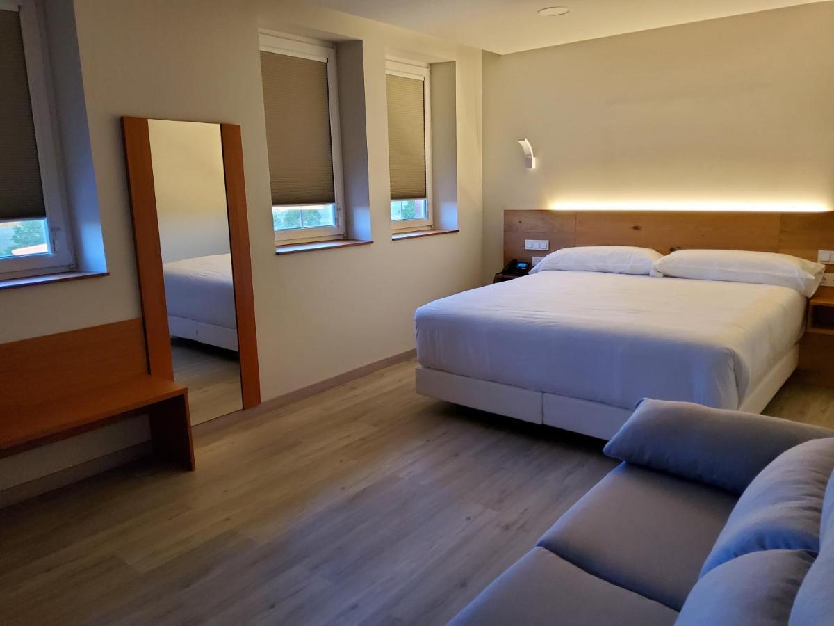 Hotel Marques De Aguilar Aguilar de Campóo Eksteriør bilde